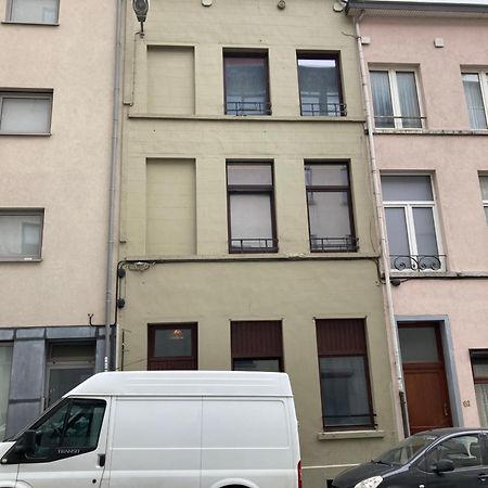 Awesome Studio In Marolles Apartment บรัสเซลส์ ภายนอก รูปภาพ